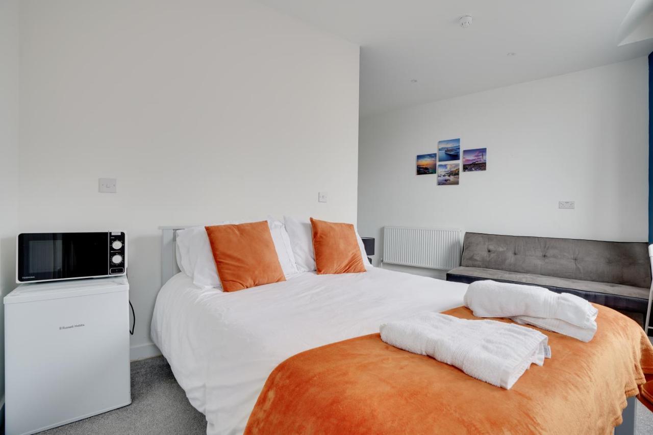 Homesly Guest Rooms, Comfortable En-Suite Guest Rooms With Free Parking And Self Check-In Berwick Upon Tweed Eksteriør billede