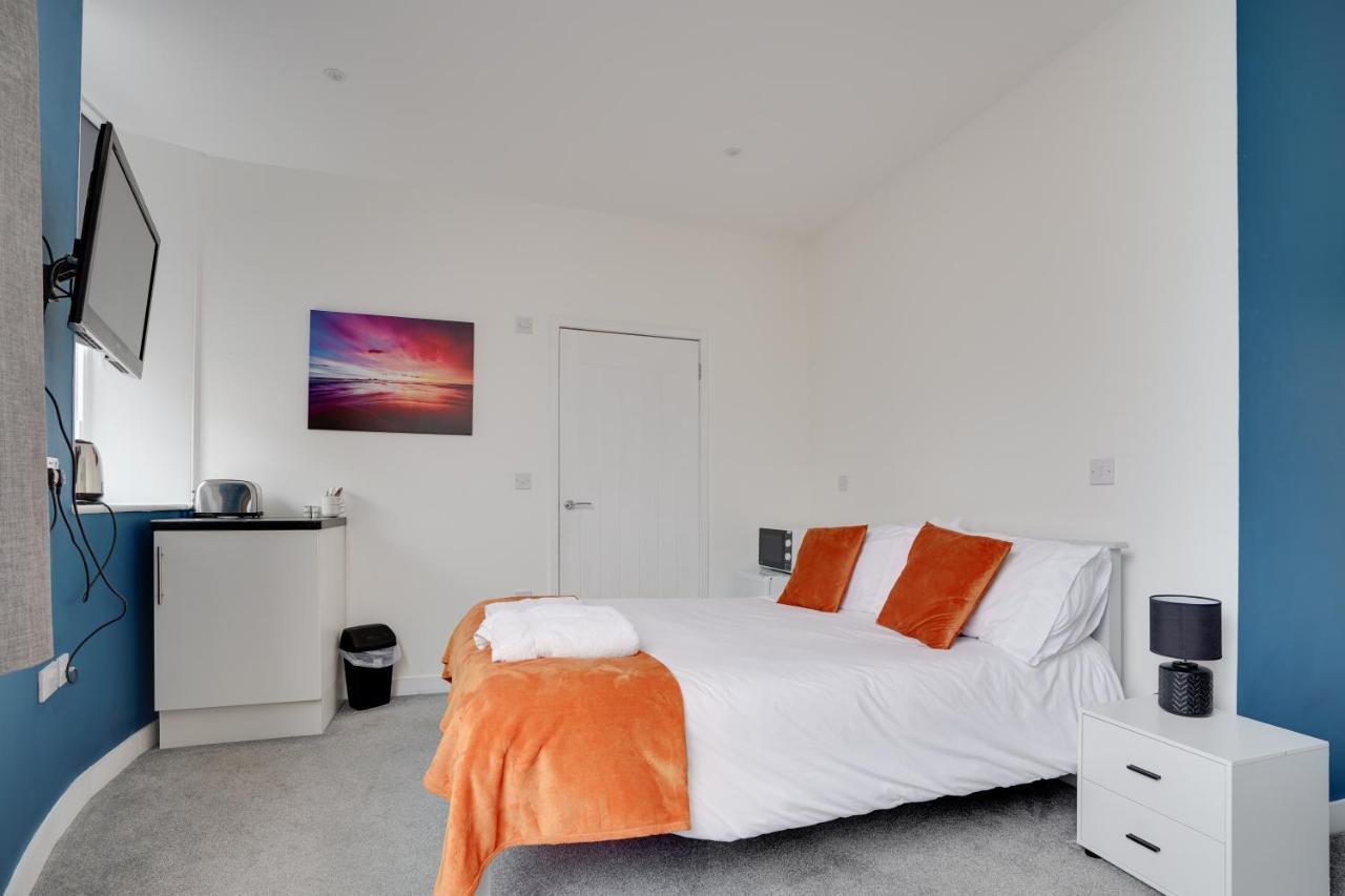 Homesly Guest Rooms, Comfortable En-Suite Guest Rooms With Free Parking And Self Check-In Berwick Upon Tweed Eksteriør billede