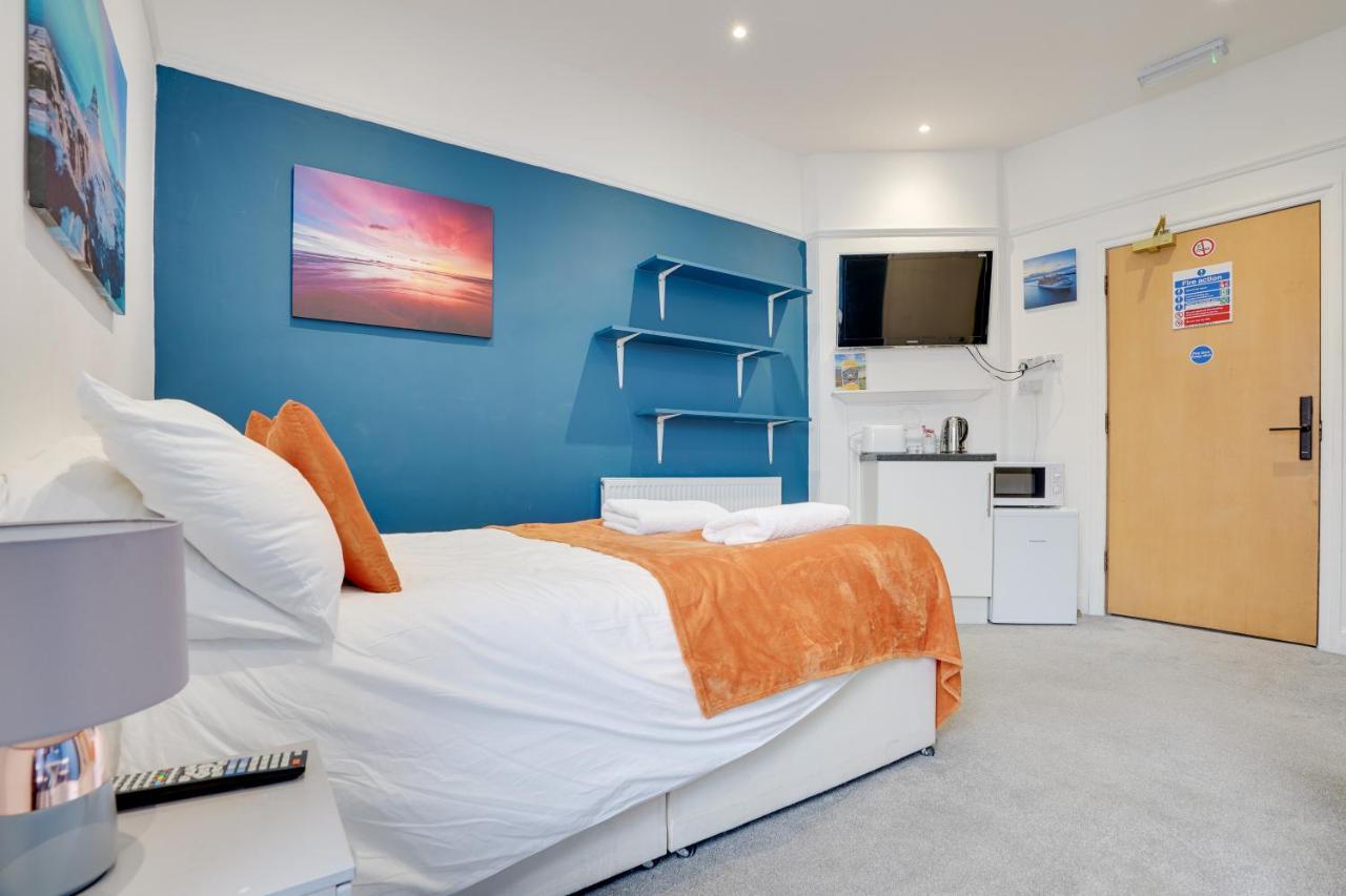 Homesly Guest Rooms, Comfortable En-Suite Guest Rooms With Free Parking And Self Check-In Berwick Upon Tweed Eksteriør billede