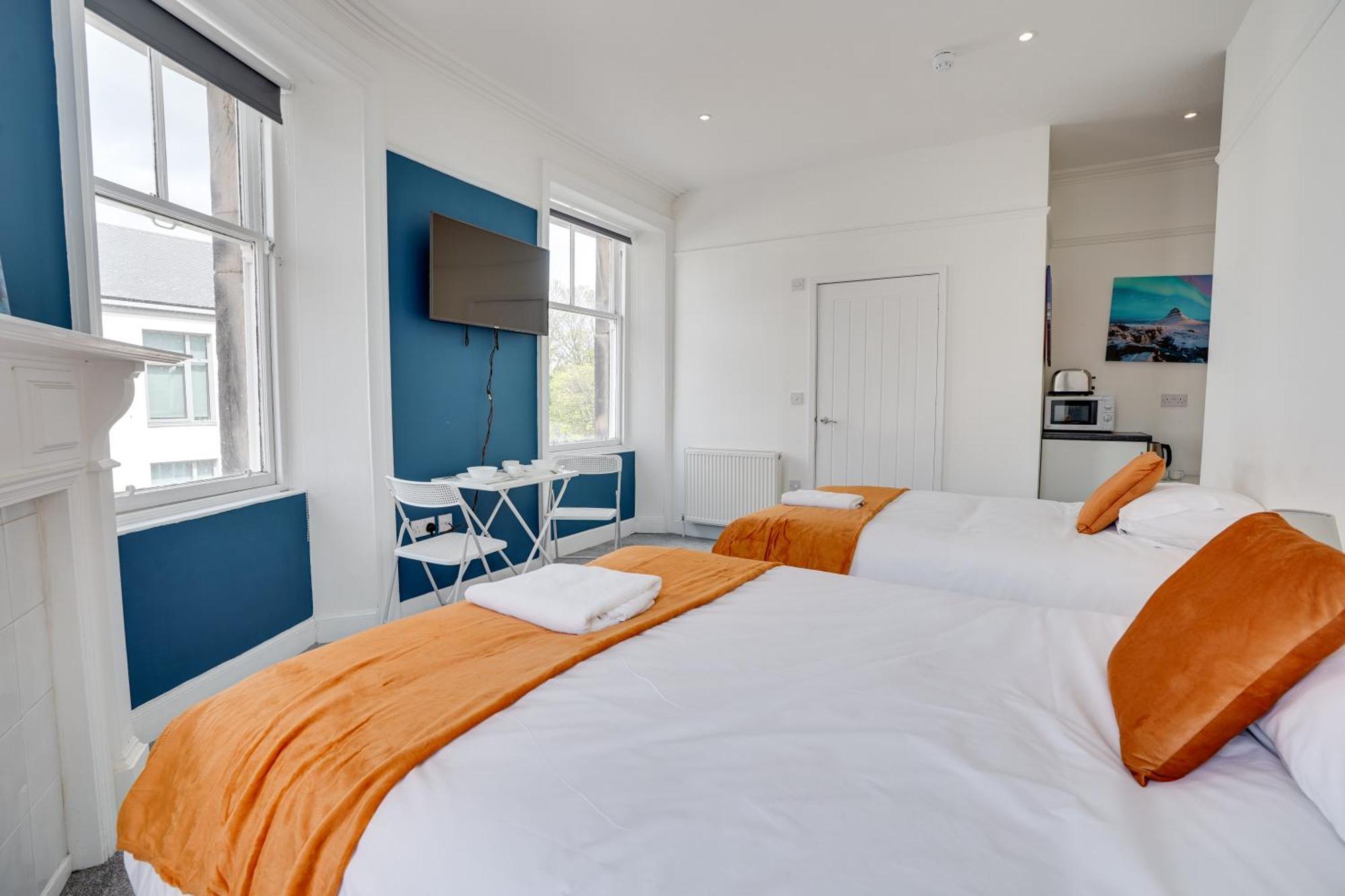 Homesly Guest Rooms, Comfortable En-Suite Guest Rooms With Free Parking And Self Check-In Berwick Upon Tweed Eksteriør billede