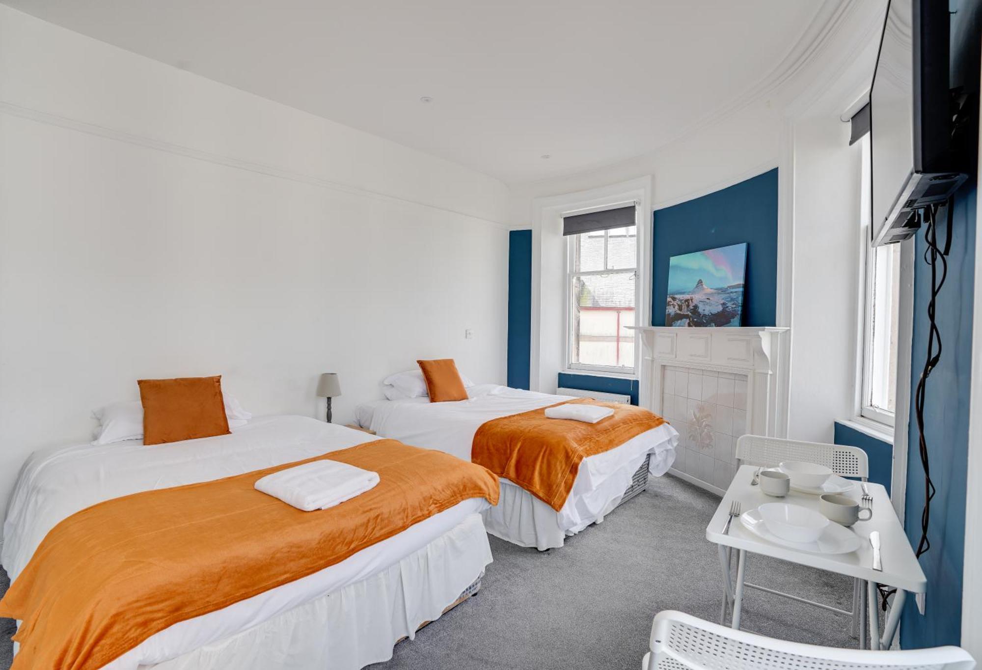 Homesly Guest Rooms, Comfortable En-Suite Guest Rooms With Free Parking And Self Check-In Berwick Upon Tweed Eksteriør billede