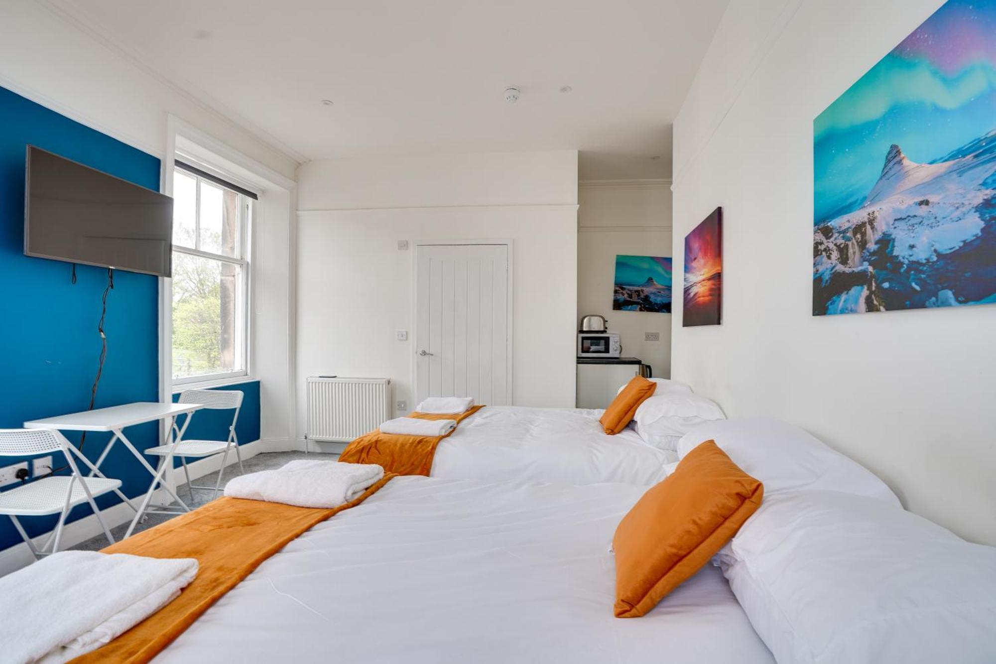 Homesly Guest Rooms, Comfortable En-Suite Guest Rooms With Free Parking And Self Check-In Berwick Upon Tweed Eksteriør billede