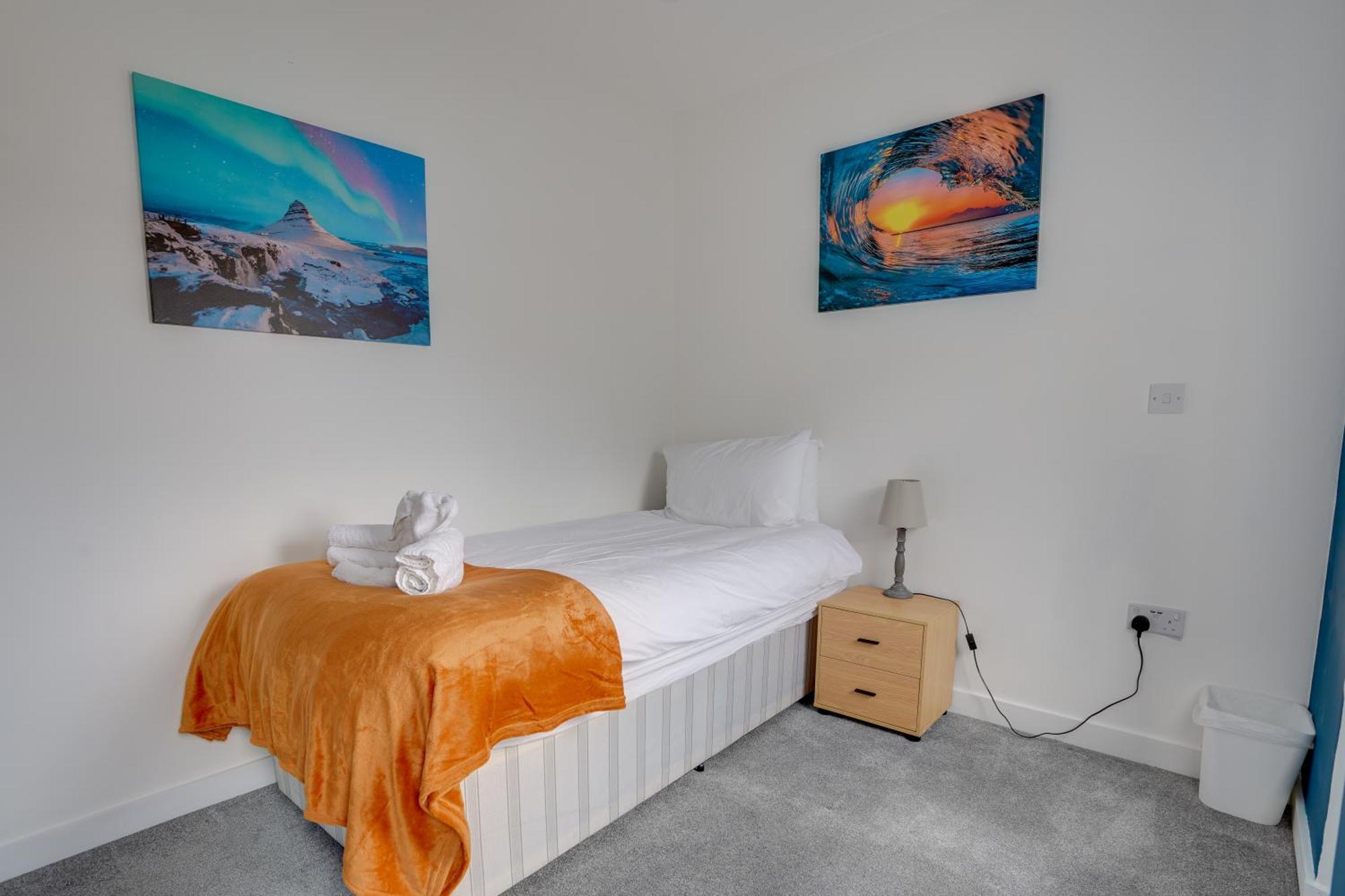 Homesly Guest Rooms, Comfortable En-Suite Guest Rooms With Free Parking And Self Check-In Berwick Upon Tweed Eksteriør billede